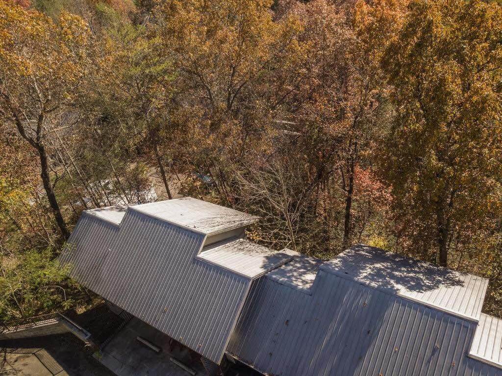 Sasquatch Lodge E Sleeps 13 개틀린버그 외부 사진